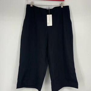 NWT Katherine Barclay cropped comfy black pants L